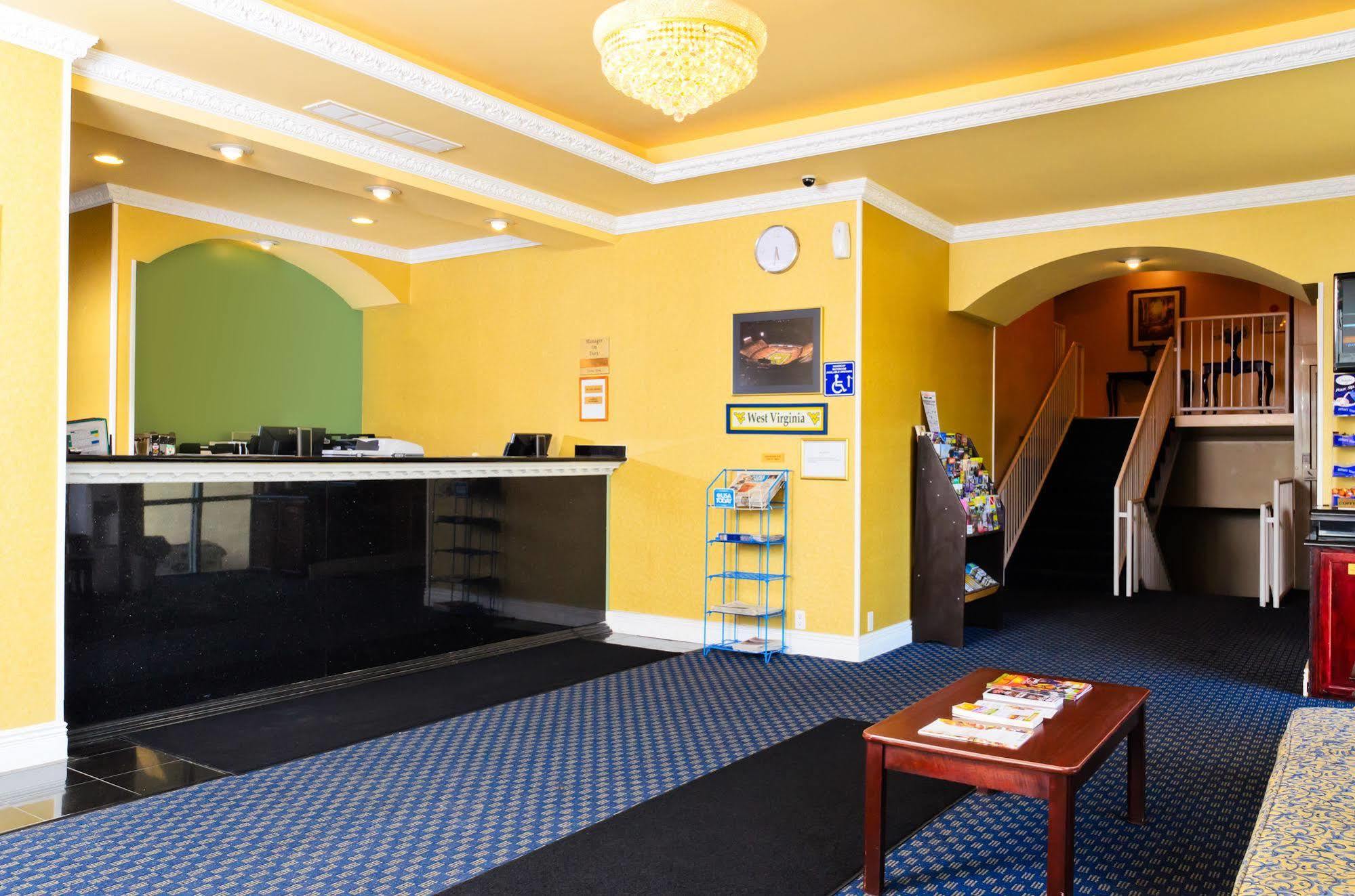 Hotel M Morgantown - Wvu Area Екстер'єр фото